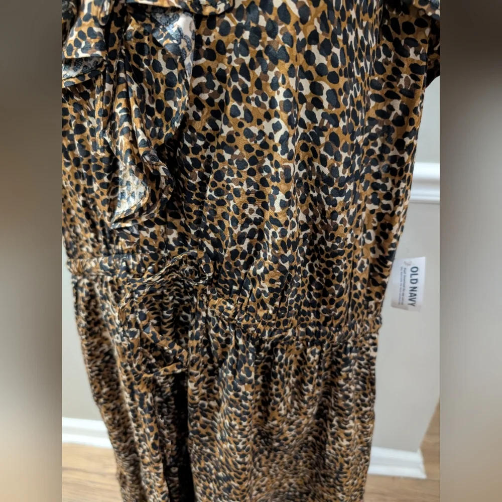 Old Navy Animal Print Ruffle Dress - Picture 3 of 7